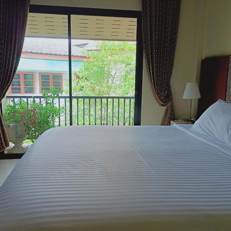 Sri Ngachang Chiang Mai Eksteriør billede